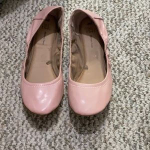 Pastel pink flats